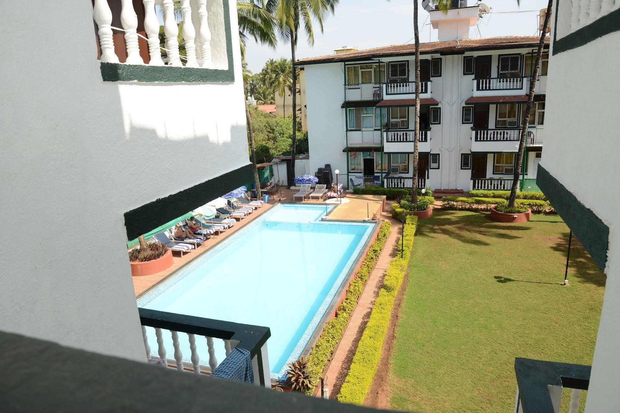 Valentines Retreat Hotel Candolim Exterior photo